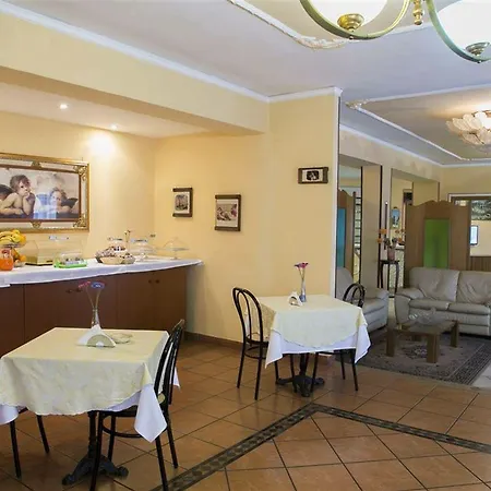 ホテル Martini 3*