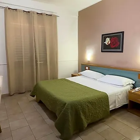 Hotel Martini 3*